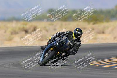 media/Nov-06-2023-Moto Forza (Mon) [[ce023d0744]]/3-Intermediate Group/Session 3 (Turn 16)/